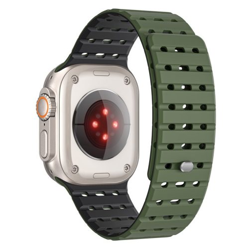 For Apple Watch 10 46mm / Ultra 2 / Ultra 49mm / 9 8 7 45mm / SE (2023) SE (2022) SE 6 5 4 44mm / 3 2 1 42mm Breathable Silicone Strap - Army Green+Black