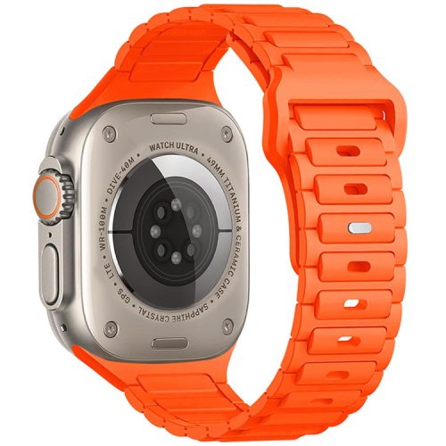 For Apple Watch 10 42mm / 9 8 7 41mm / SE (2023) SE (2022) SE 6 5 4 40mm / 3 2 1 38mm Silicone Watch Band - Orange