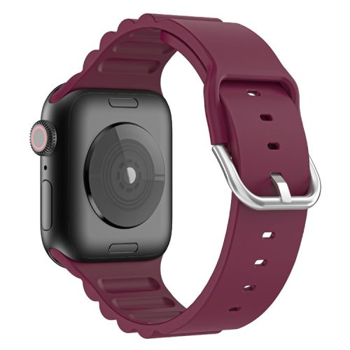 Business Horizontal Stripes Adjustable Silicone Watch Band Strap for Apple Watch Series 10 46mm / Ultra 2 Ultra 49mm / 9 8 7 45mm / SE (2023) SE (2022) SE 6 5 4 44mm / 3 2 1 42mm - Wine Red