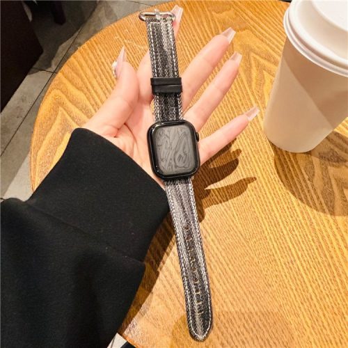 For Apple Watch 10 46mm / Ultra 2 / Ultra 49mm / 9 8 7 45mm / SE (2023) SE (2022) SE 6 5 4 44mm / 3 2 1 42mm Genuine Cow Leather Watch Strap - Denim Black