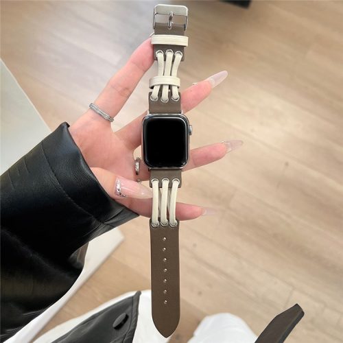 For Apple Watch 10 46mm / Ultra 2 / Ultra 49mm / 9 8 7 45mm / SE (2023) SE (2022) SE 6 5 4 44mm / 3 2 1 42mm Genuine Cow Leather Strap Bracelet - White / Coffee